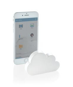 Pocket cloud wireless storage