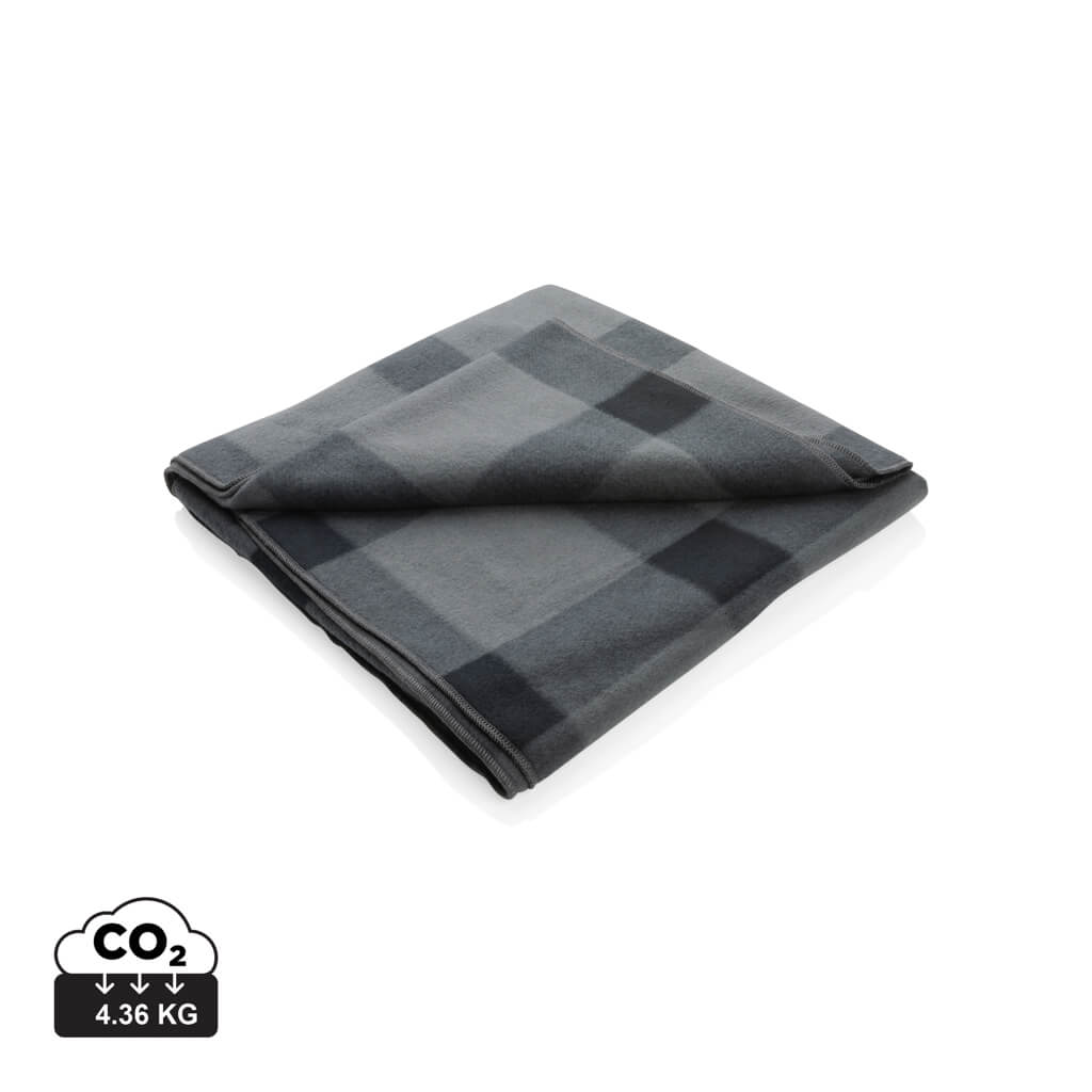 Soft plaid fleece blanket