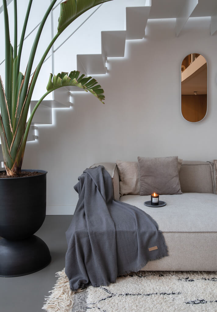 Ukiyo Aware™ Polylana® woven blanket 130x150cm - Image 15