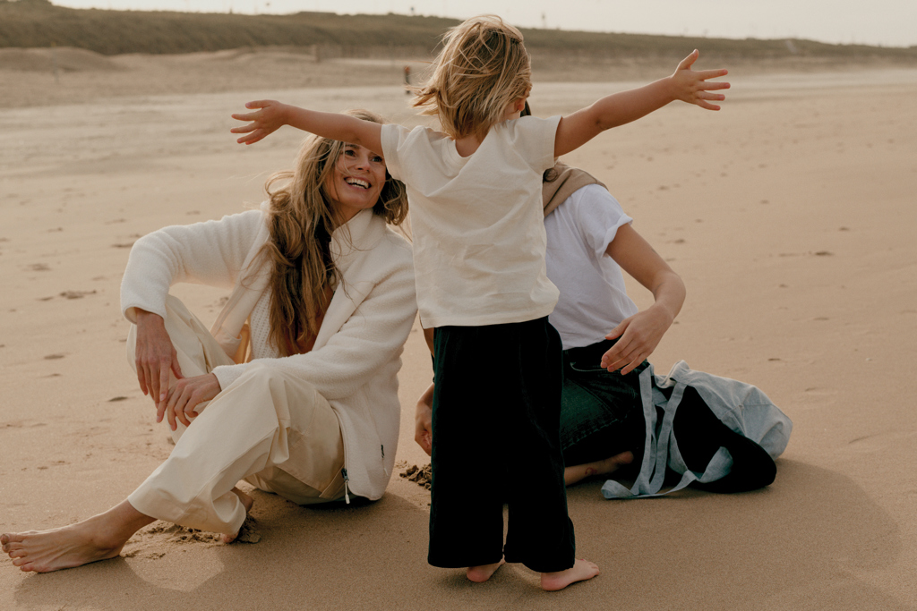 Iqoniq Koli kids lightweight recycled cotton t-shirt - Image 176