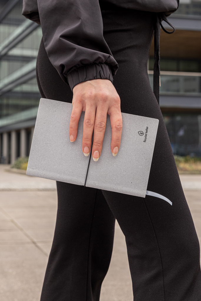 A5 recycled leather notebook - Image 30
