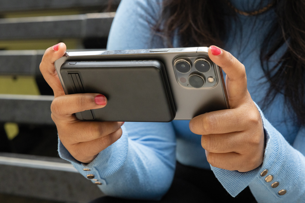 Zen RCS rplastic 5000 mah 5W magnetic bamboo powerbank - Image 12