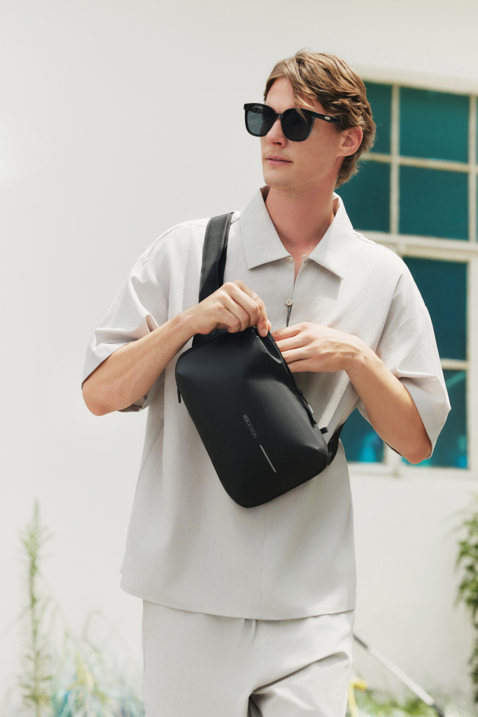 Urban Water Resistant Expandable Sling - Image 21