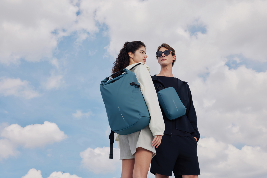 Urban Water Resistant Expandable Sling - Image 33