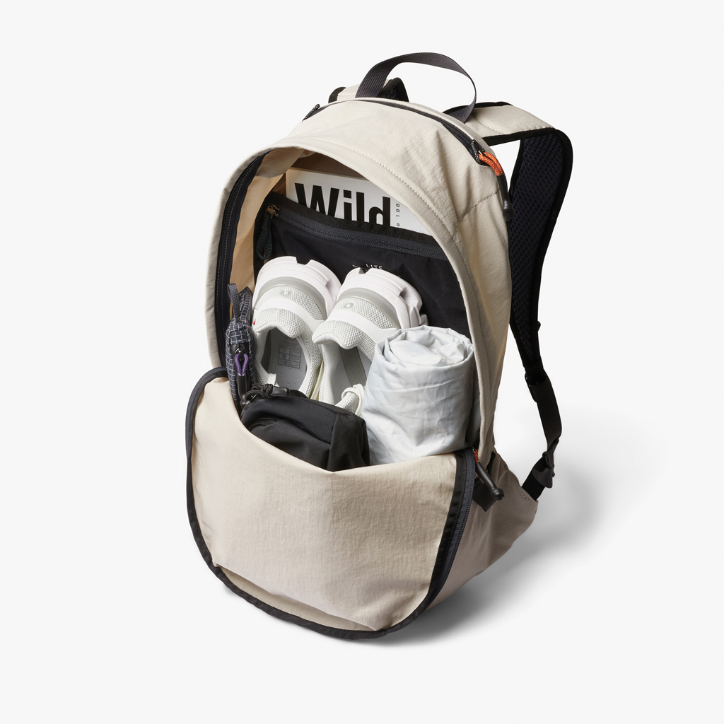 Bellroy Lite Daypack - Image 17