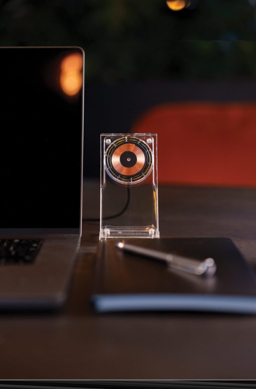 Magcharge 15W magnetic wireless charging stand - Image 17