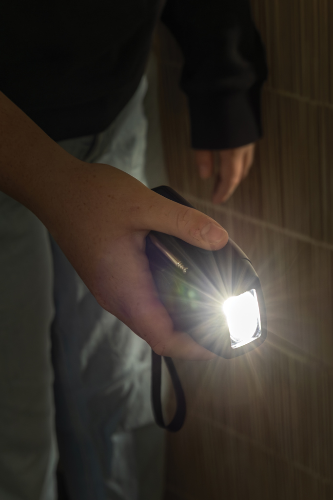 RescueWave RCS recycled plastic emergency radio - Image 8