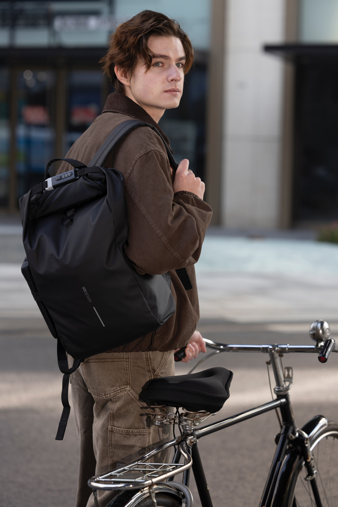 Urban Water Resistant Bike Backpack - Image 18