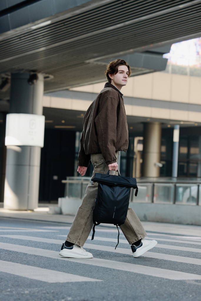 Urban Water Resistant Bike Backpack - Image 20