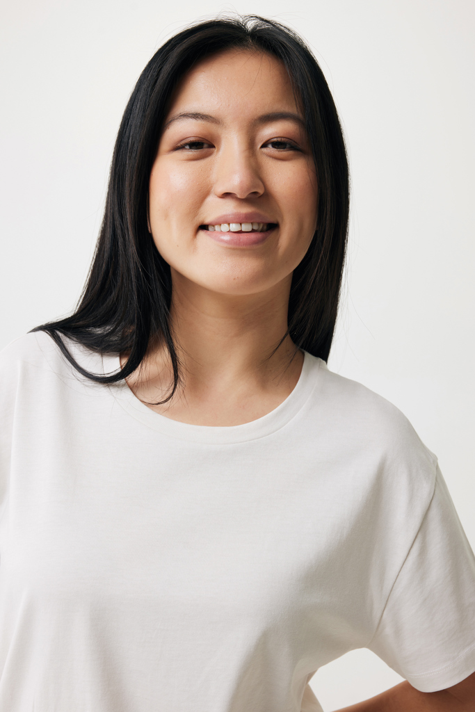 IQONIQ Yala women lightweight recycled cotton t-shirt - Image 61