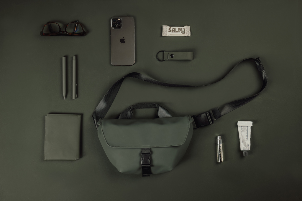 VINGA Baltimore RCS sling bag - Image 14